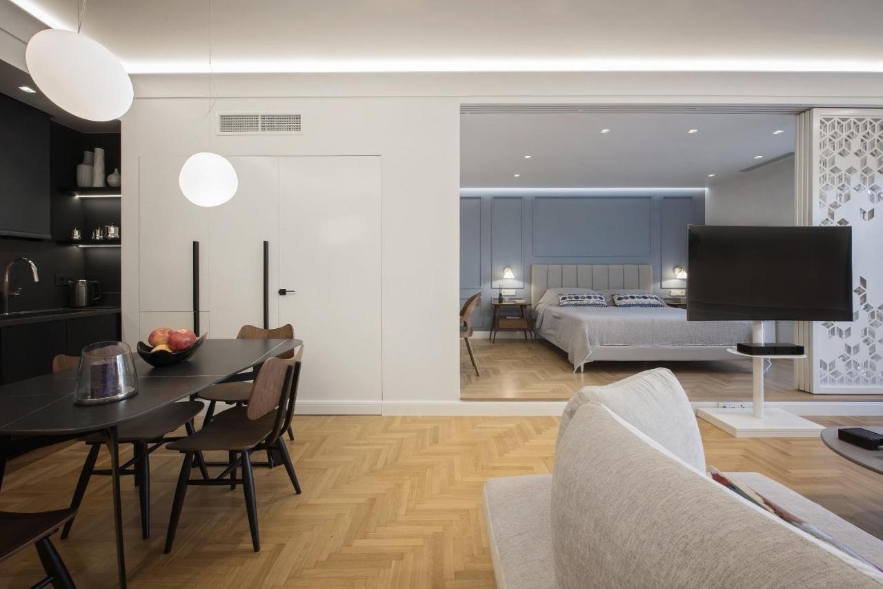 Chic Central Athens Apartment At Mavilli Sq. Екстер'єр фото