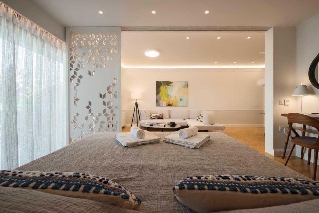 Chic Central Athens Apartment At Mavilli Sq. Екстер'єр фото