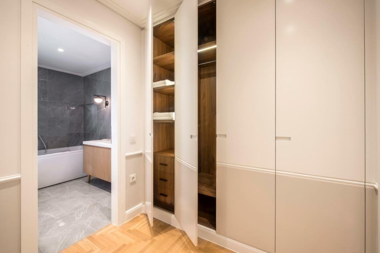 Chic Central Athens Apartment At Mavilli Sq. Екстер'єр фото
